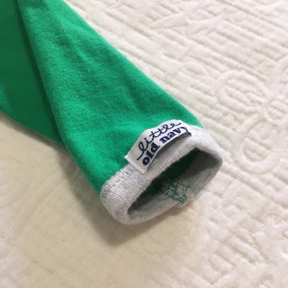 3-6m (5/$20) Green Romper by Old Navy - Picture 3 of 5